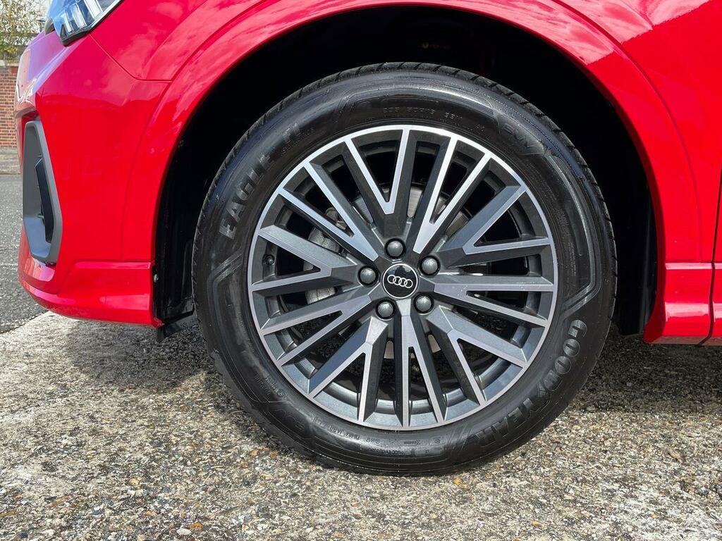 Audi Q3 S Line 35 Tfsi 150 Ps S Tronic Red #5