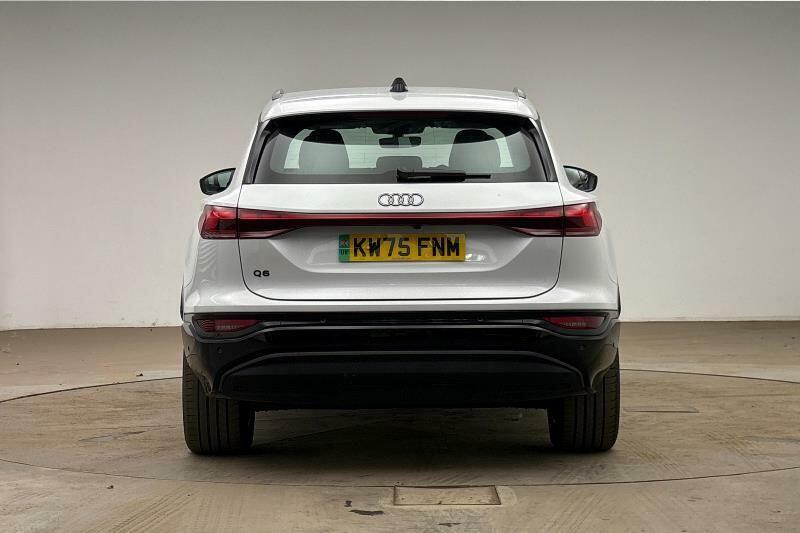 Audi Q6 E-Tron Suv Sport 18500 Kw KW75FNM White #5