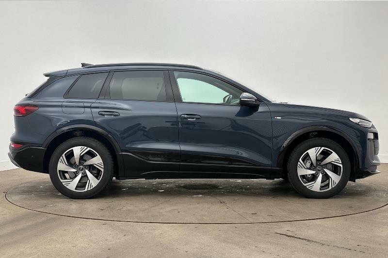 Audi Q6 E-Tron Suv S Line Quattro 28500 Kw Blue #3