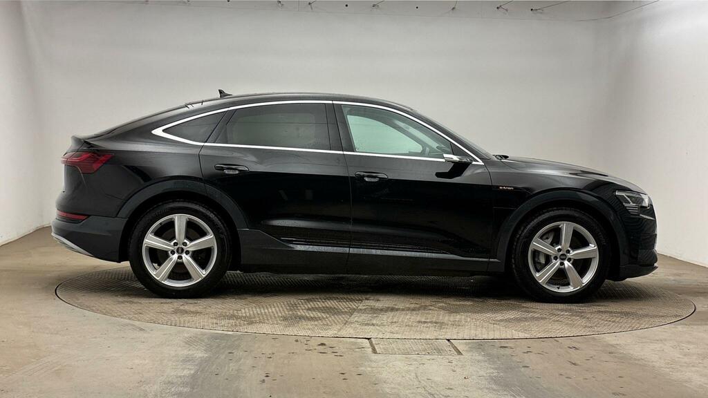 Audi E-tron Sportback Technik 50 Quattro 23000 Kw Black #2