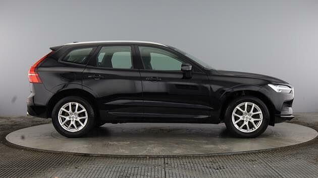 Volvo XC60 2.0 B5 Mhev Momentum Suv Hybrid Eu Black #2