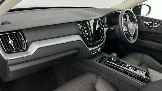 Volvo XC60 2.0 B5 Mhev Momentum Suv Hybrid Eu Black #5