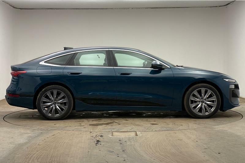 Audi A6 83Kwh Sport Blue #3
