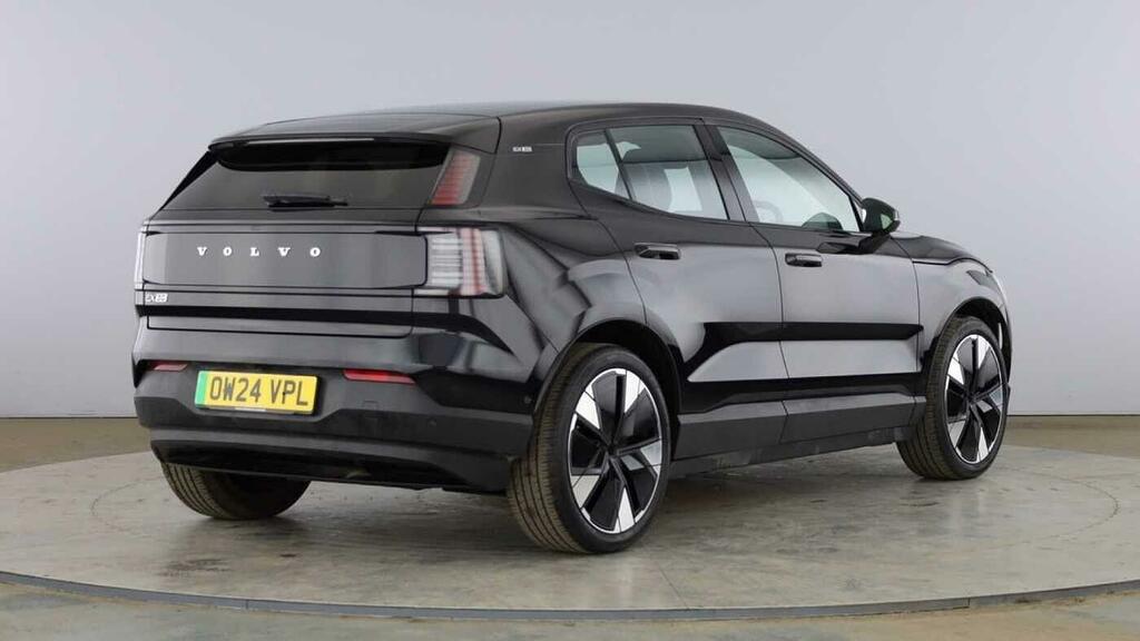 Volvo EX30 Twin Performance 69Kwh Ultra Suv Black #3