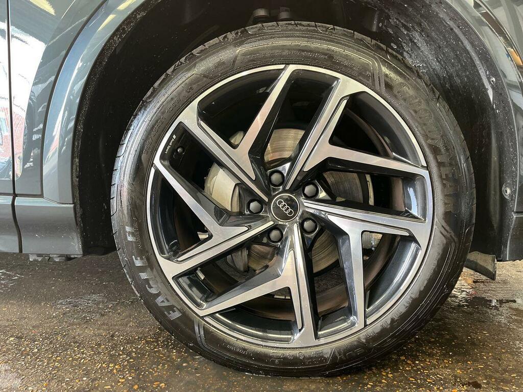 Audi Q6 E-Tron 100Kwh Black Edition Quattro Grey #6