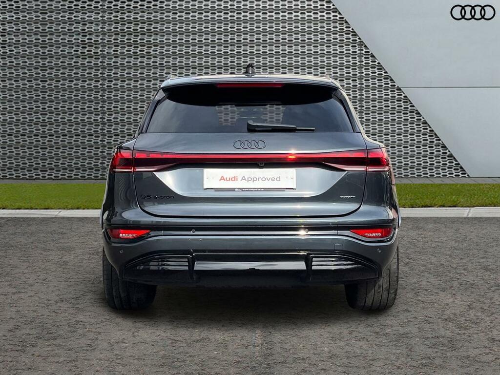 Audi Q6 E-Tron 100Kwh Black Edition Quattro Grey #4