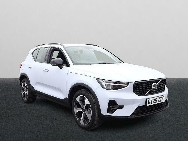 Volvo XC40 B4 Plus Dark Mhev Very Low Miles Pilot Assist Cli Blue