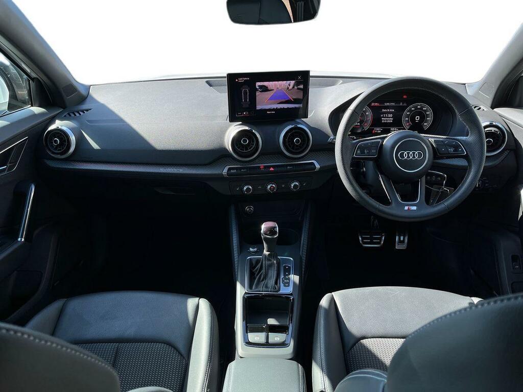 Audi Q2 35 Tfsi Black Edition S Tronic 2024 Black #8