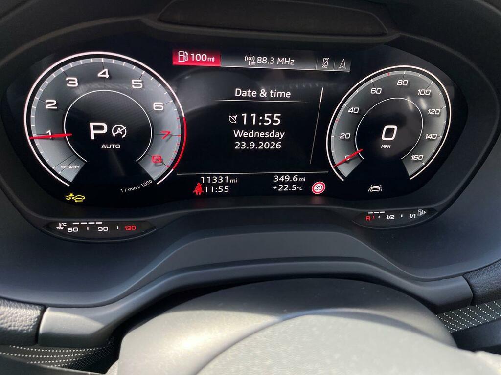Audi Q2 35 Tfsi Black Edition S Tronic 2024 Black #13
