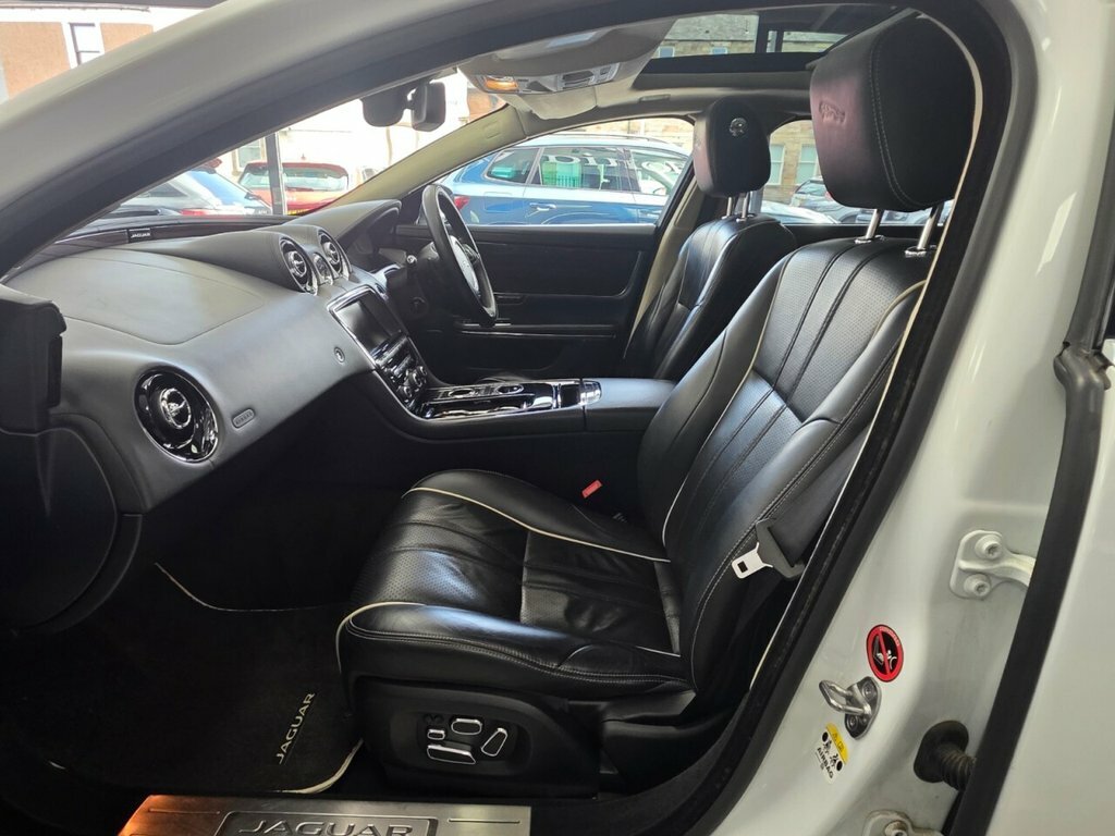 Jaguar XJ Xjl Premium Luxury V6 D Black #42