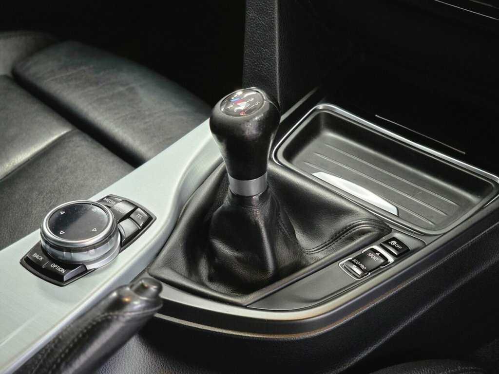 BMW 3 Series 320I Xdrive Se Blue #47