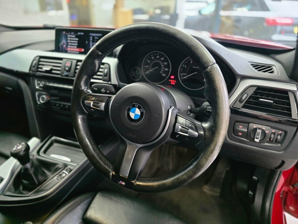 BMW 3 Series 320I Xdrive Se Blue #46