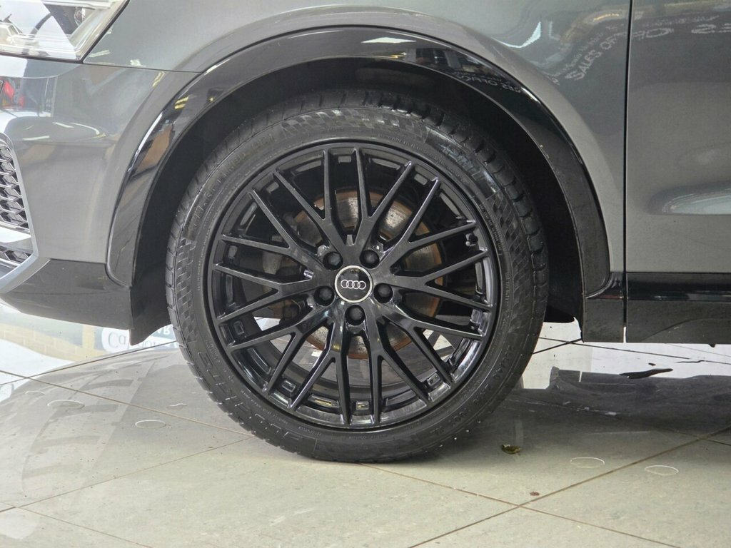 Audi Q3 1.4T Fsi S Line Edition - Suv 5 Seats Blue #25