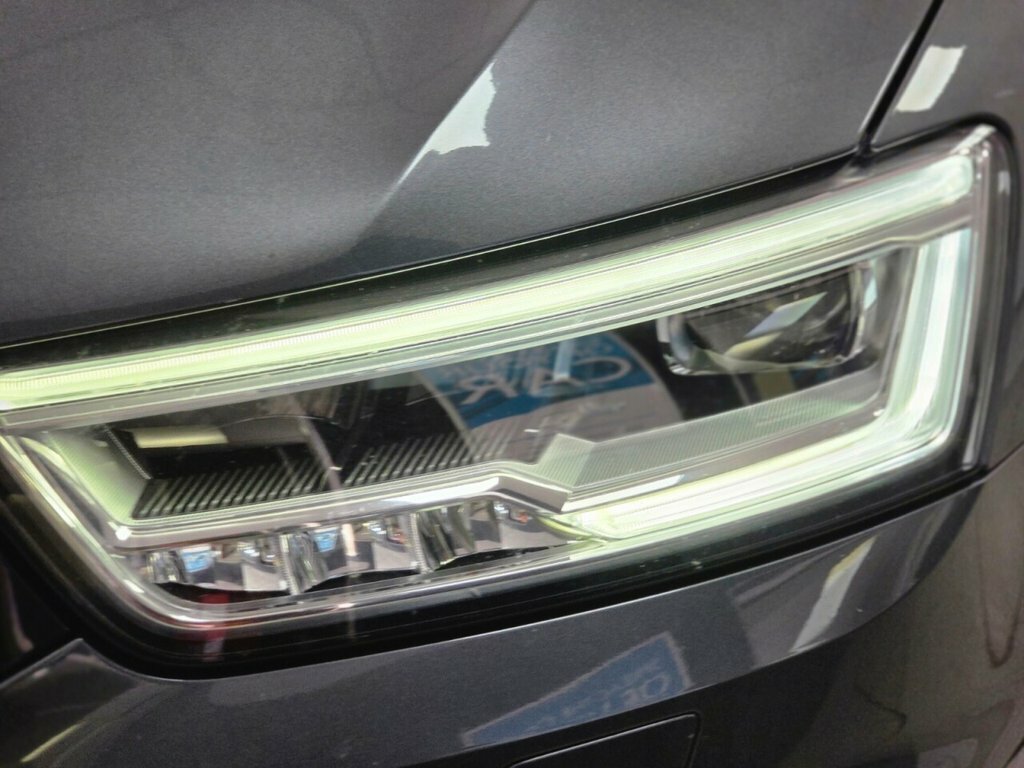Audi Q3 1.4T Fsi S Line Edition - Suv 5 Seats Blue #35