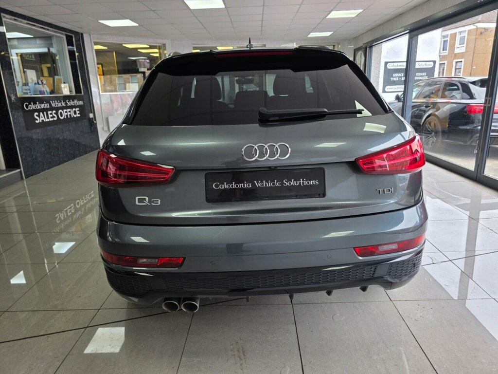 Audi Q3 1.4T Fsi S Line Edition - Suv 5 Seats Blue #39
