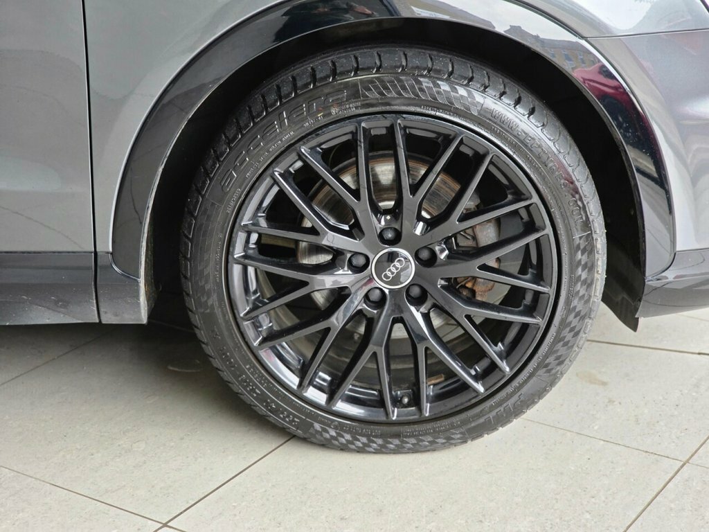 Audi Q3 1.4T Fsi S Line Edition - Suv 5 Seats Blue #23