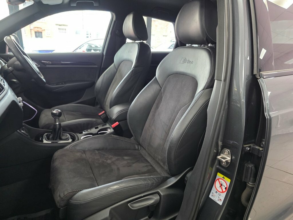 Audi Q3 Suv Grey #4