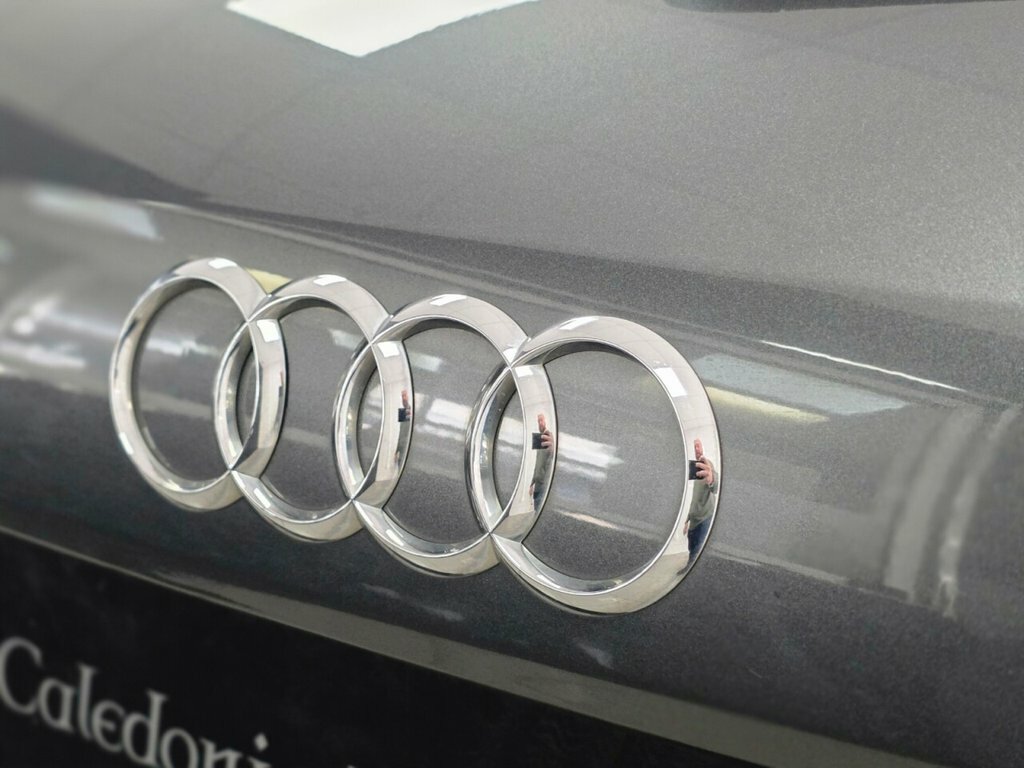 Audi Q3 1.4T Fsi S Line Edition - Suv 5 Seats Blue #32