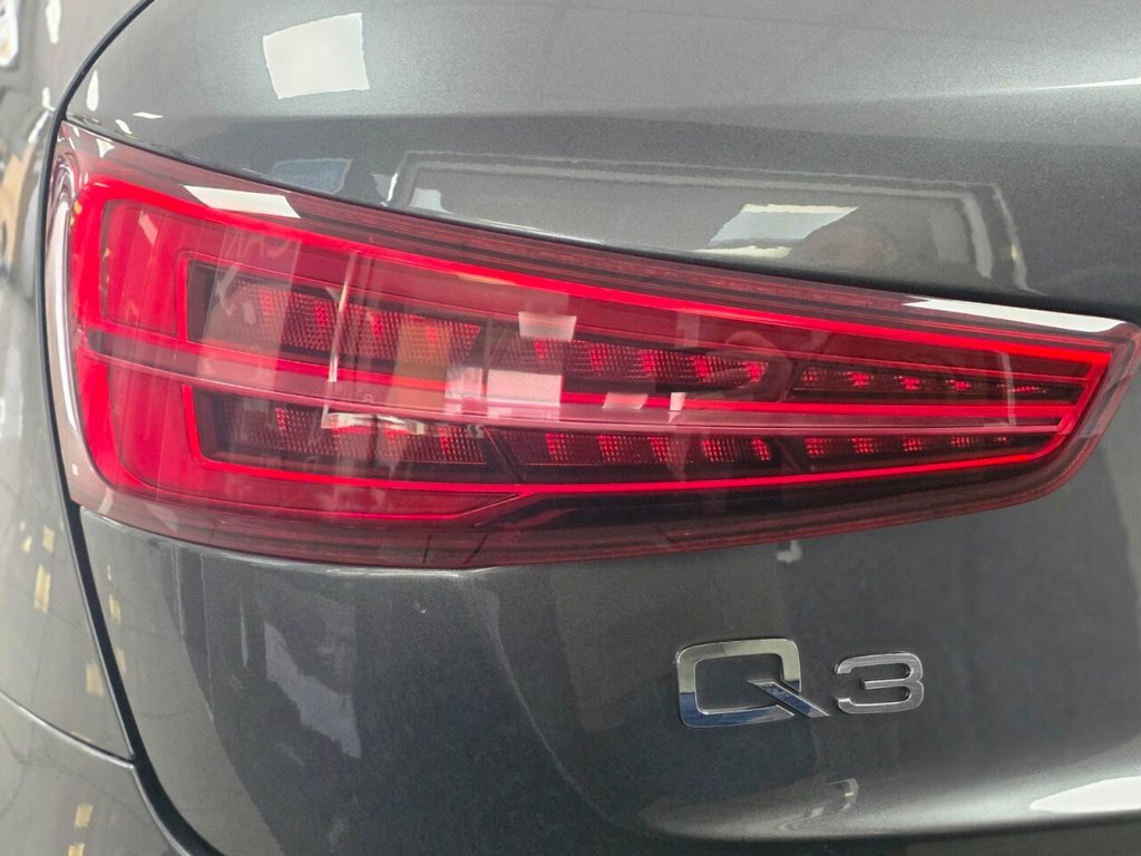 Audi Q3 1.4T Fsi S Line Edition - Suv 5 Seats Blue #26