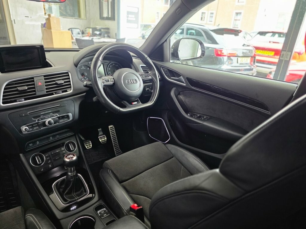 Audi Q3 Suv Grey #2