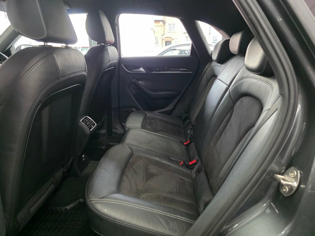 Audi Q3 Suv Grey #3