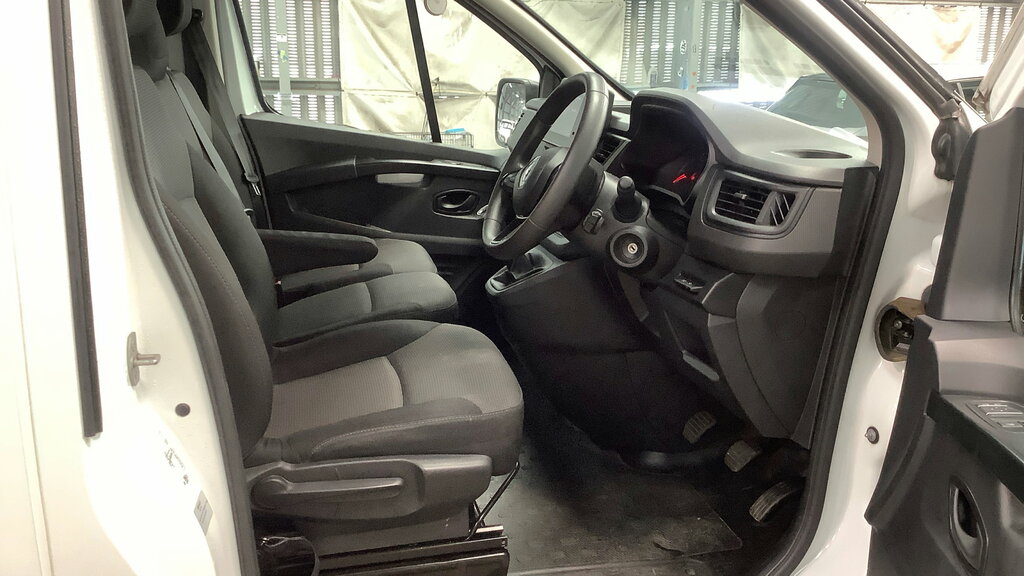 Renault Trafic 2.0 Dci Blue Sl28 Business Panel Van M White #5