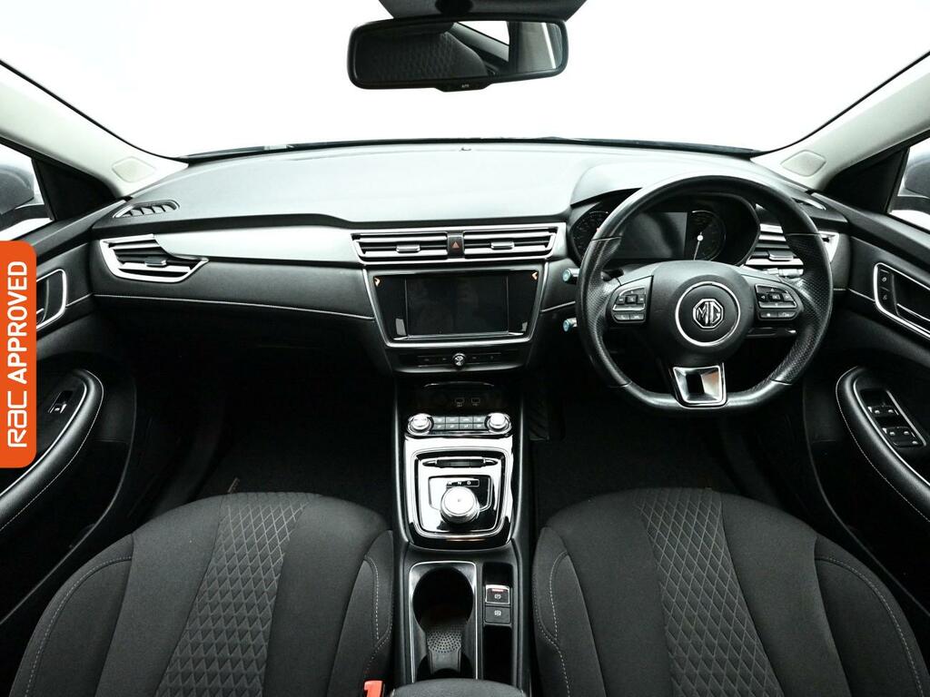 MG MG5 61.1Kwh Excite Long Range Estate Silver #2