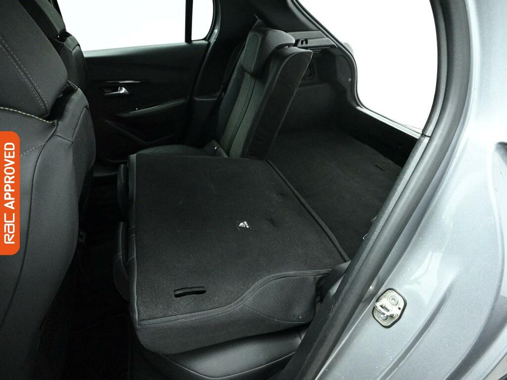 Peugeot e-208 50Kwh Gt White #31