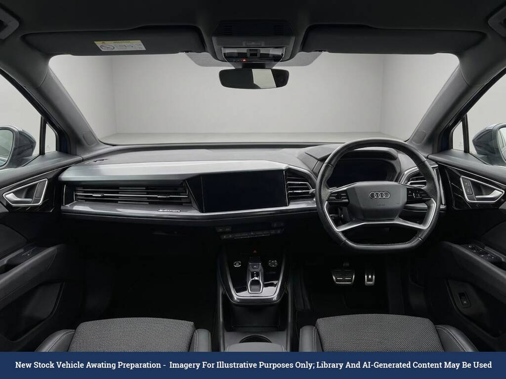 Audi Q4 E Tron 35 S Line Suv 55Kwh 170 Ps Black #5