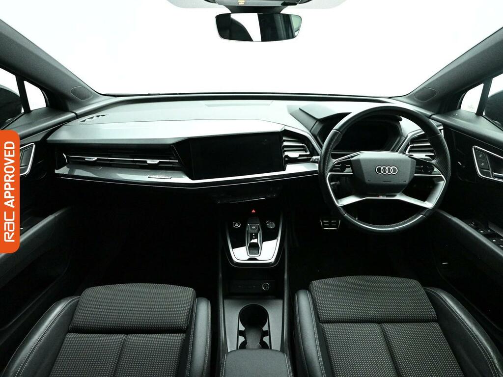 Audi Q4 E Tron 35 S Line Suv 55Kwh 170 Ps VF21RFZ Black #2