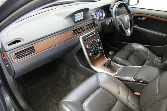 Volvo V70 1.6Drive R-design Euro 5 Ss Grey #2