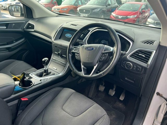 Ford Edge Tdci Titanium Suv White #5