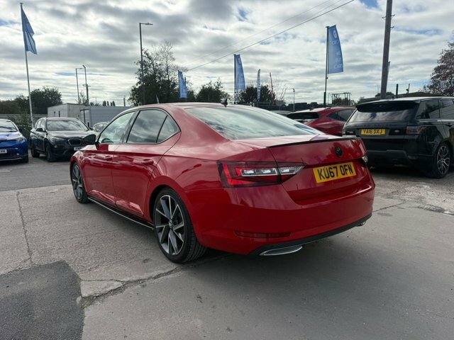 Skoda Superb 2.0 Tdi Sportline Hatchback Dsg Euro 6 Red #3