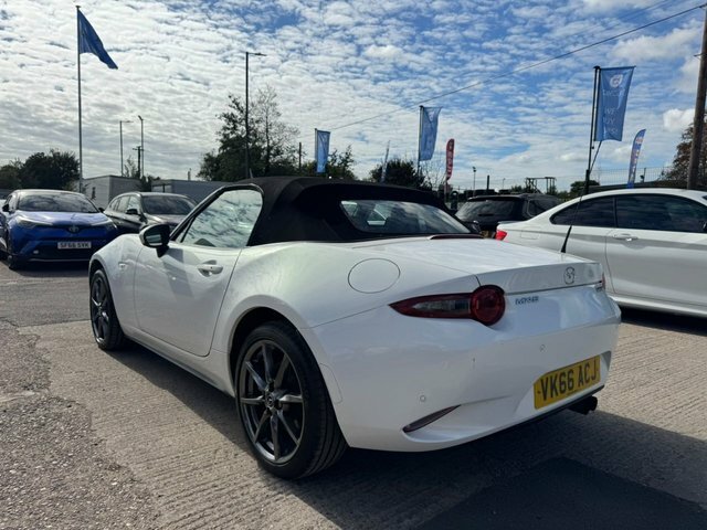 Mazda MX-5 Skyactiv-g Sport Nav Convertible White #3