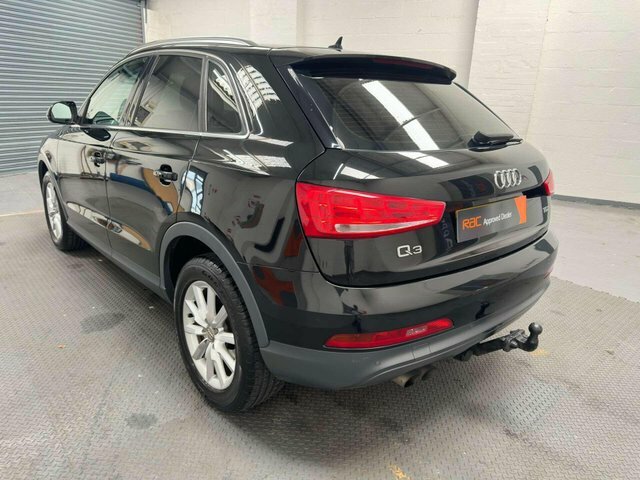Audi Q3 2.0 Tdi Se Suv Euro 5 Ss 140 Black #4