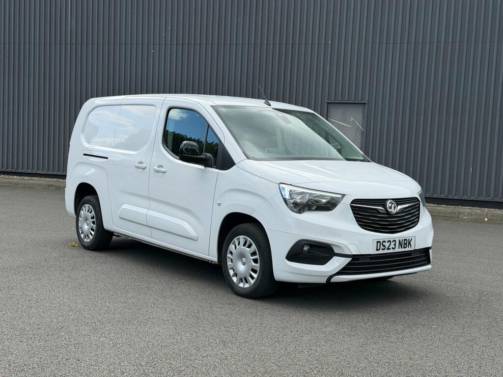 Vauxhall Combo 1.5 Turbo D 2300 Pro L2 H1 Euro 6 Ss 6Dr DS23NBK #3
