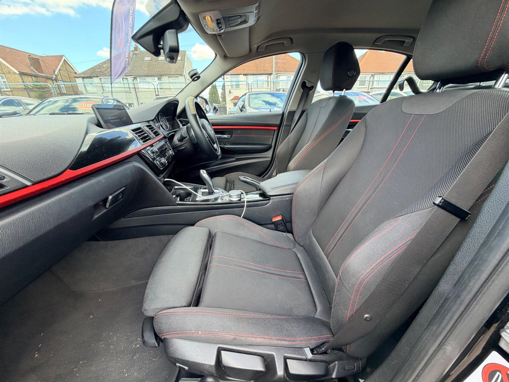 BMW 3 Series 320I M Sport Shadow Edition White #17