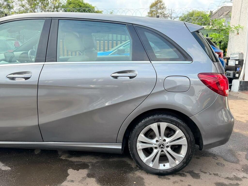 Mercedes-Benz B Class 2.1 B 200 D Amg Line Executive 134 Bhp Silver #12