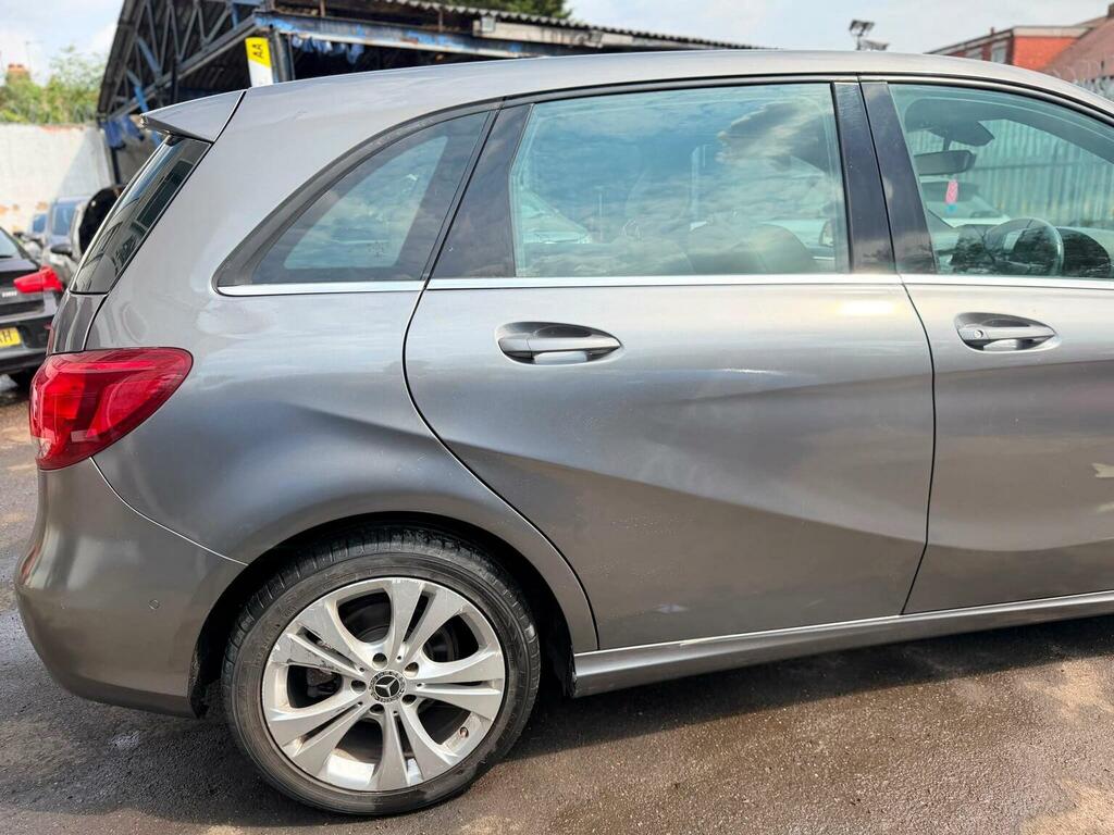 Mercedes-Benz B Class 2.1 B 200 D Amg Line Executive 134 Bhp Silver #33
