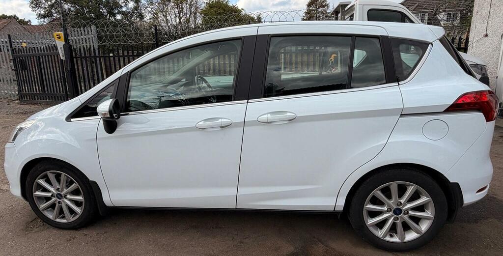 Ford B-Max 1.6 Titanium Powershift Euro 5 White #6