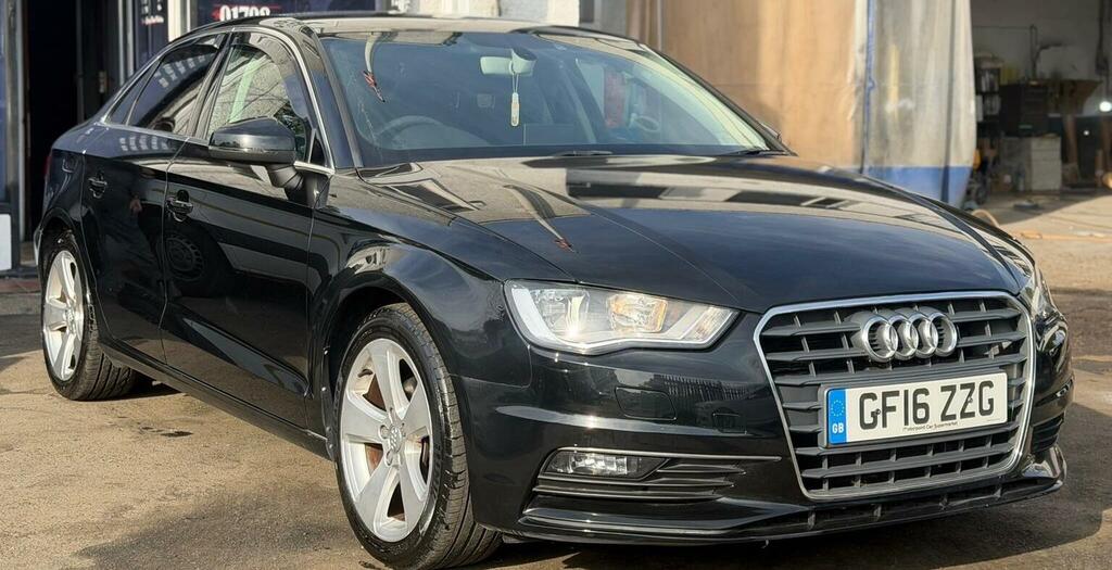 Audi A3 1.4 Tfsi Cod Sport S Tronic Euro 6 Ss Nav Black