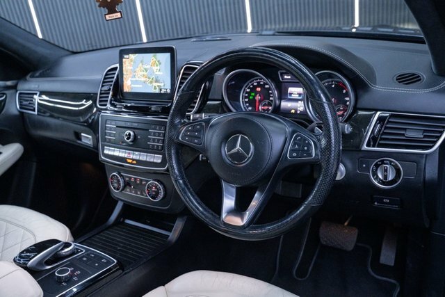Mercedes-Benz GLS Class 3L Amg Line Black #14