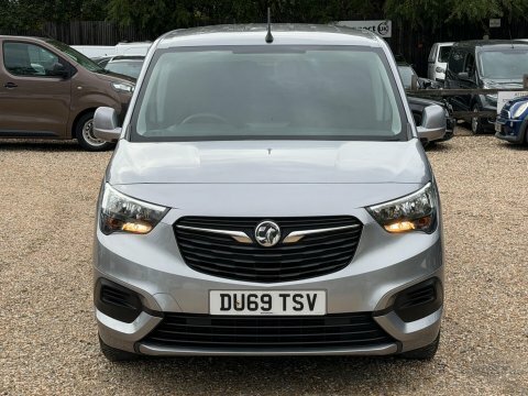 Vauxhall Combo 1.5 Turbo D Grey #2
