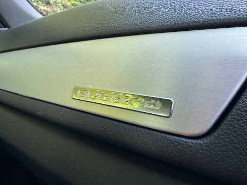 Audi Q3 2.0 Tdi Quattro S Line 5-Door Grey #35