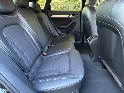 Audi Q3 2.0 Tdi Quattro S Line 5-Door Grey #26