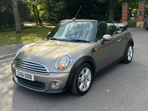 Mini Convertible 1.6 One Steptronic Silver #4