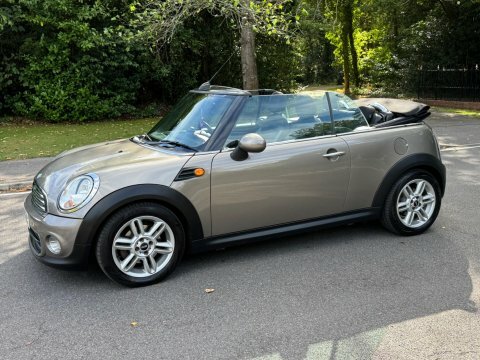 Mini Convertible 1.6 One Steptronic Silver #6