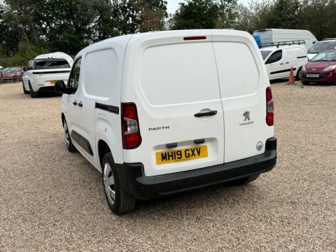 Peugeot Partner 1.6 Bluehdi 1000 Professional Standard Panel Van S White #17