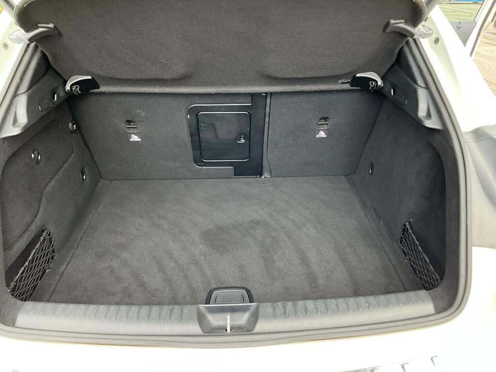 Mercedes-Benz GLA Class 2.1 Gla 200 D Amg Line 134 Bhp Grey #27