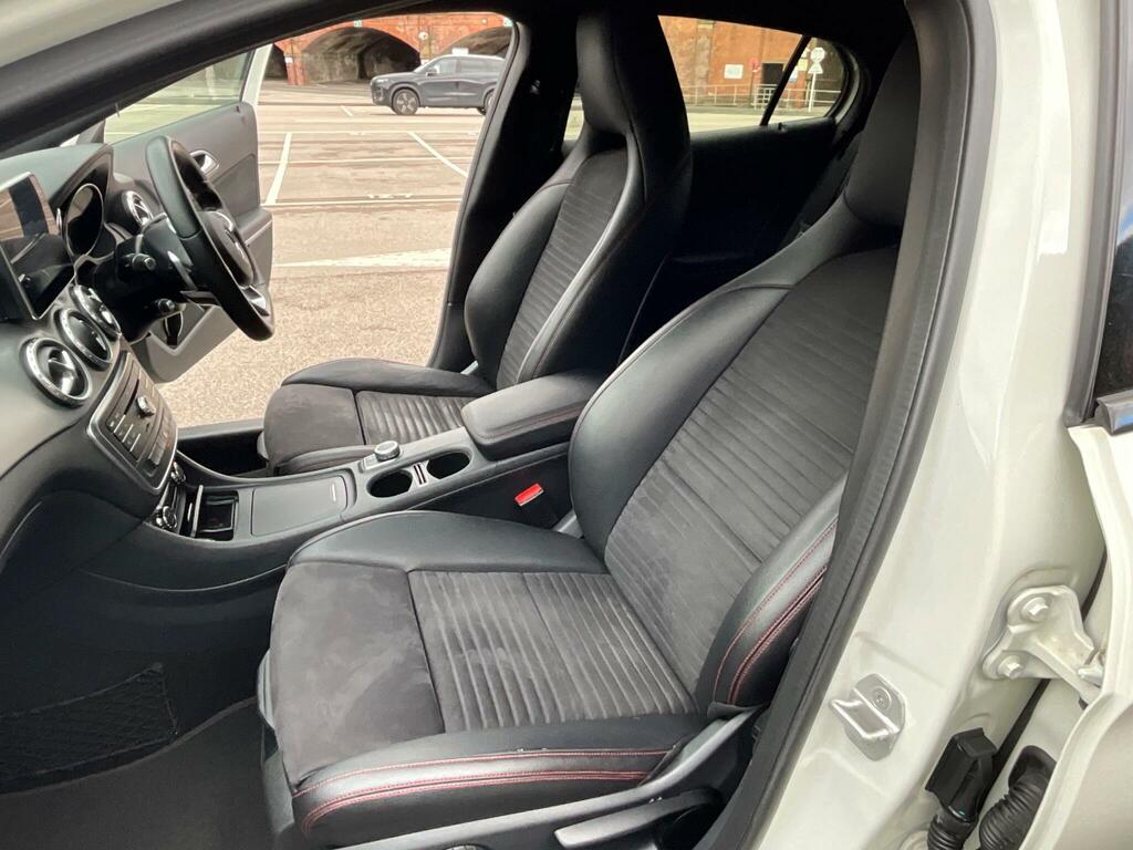 Mercedes-Benz GLA Class 2.1 Gla 200 D Amg Line 134 Bhp Grey #29